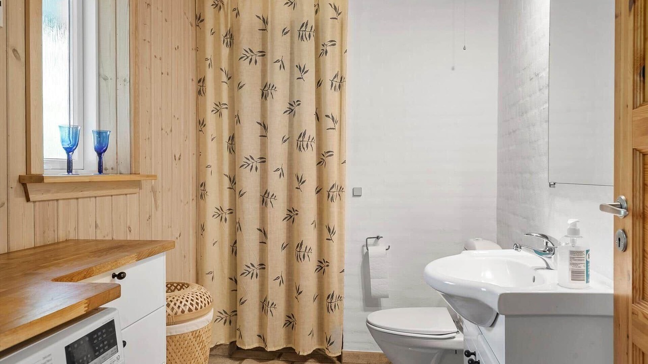 Photo of Bathroom in Bedsted