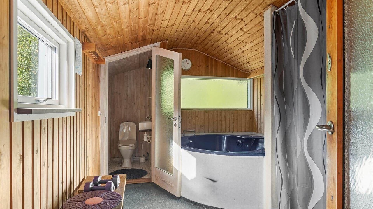 Photo of Bathroom in Tversted