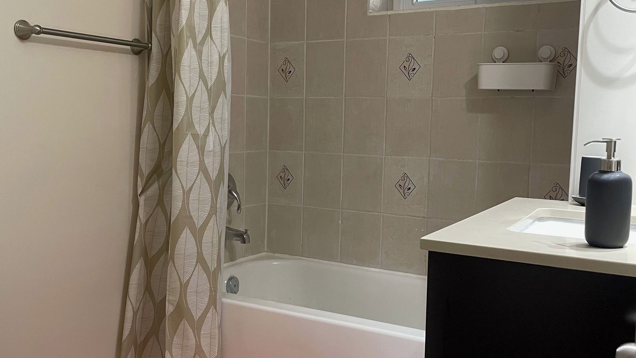 Photo of Bathroom in Etobicoke