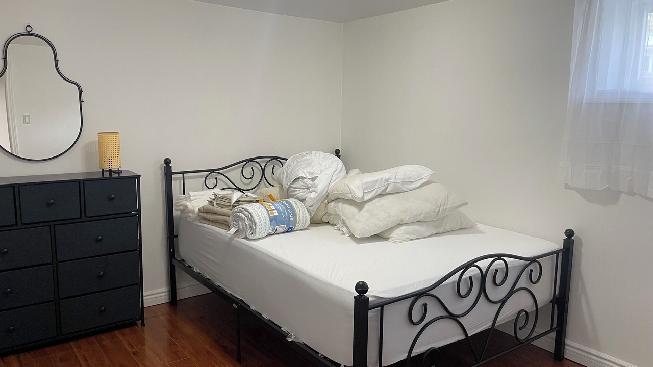 Photo of Bedroom in Etobicoke