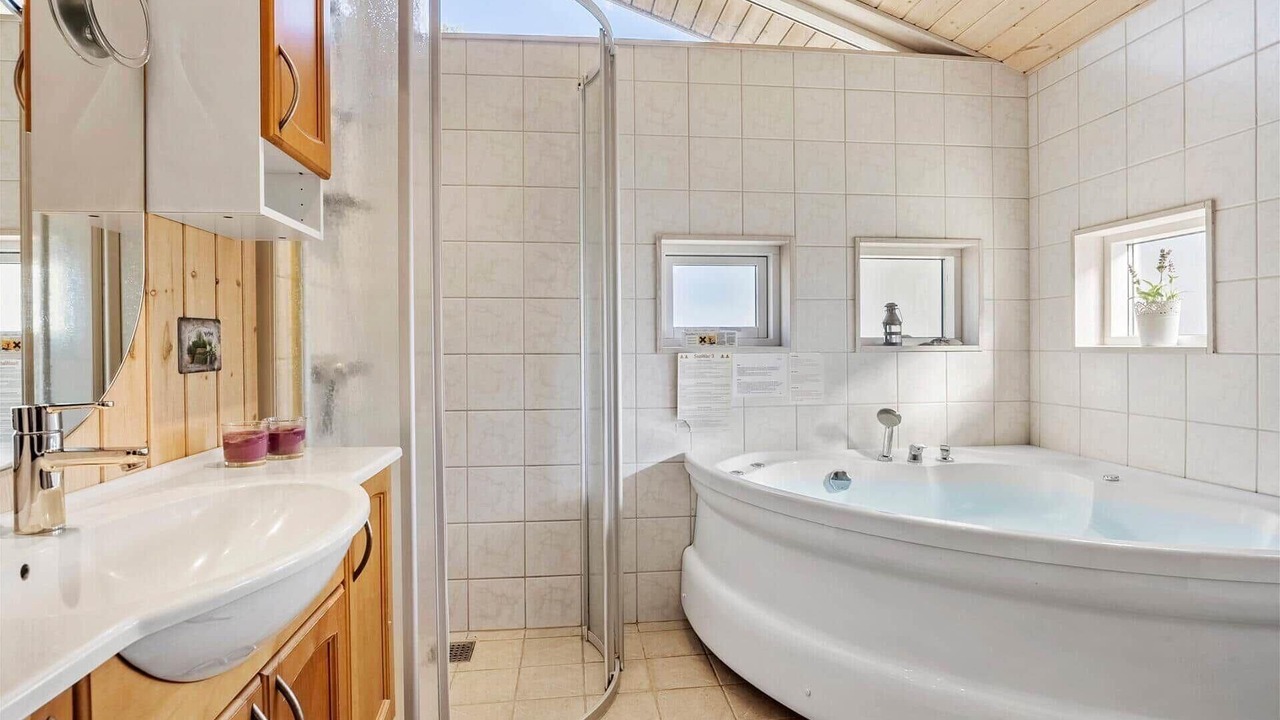 Photo of Bathroom in Hvidbjerg Strand