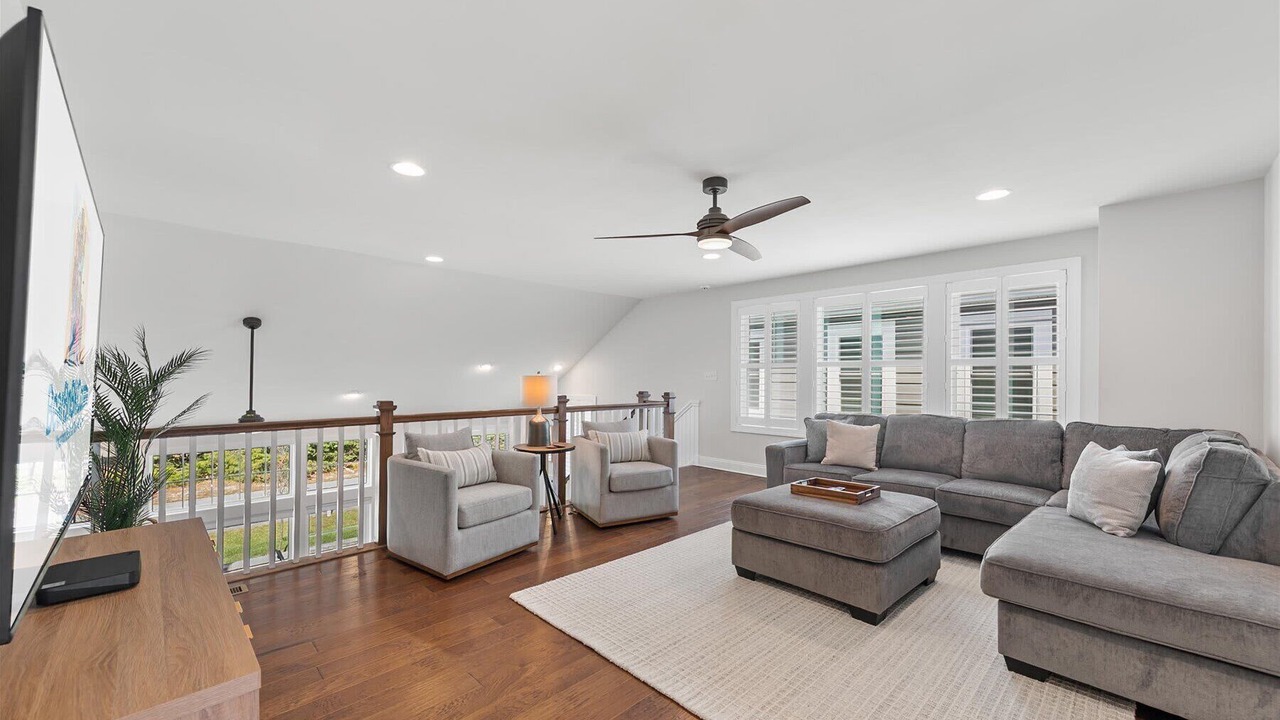Photo of Livingroom in Long Neck