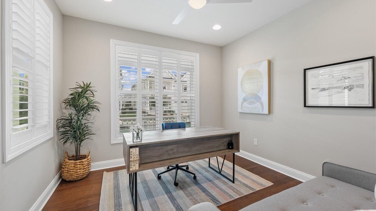 Photo of Livingroom in Long Neck