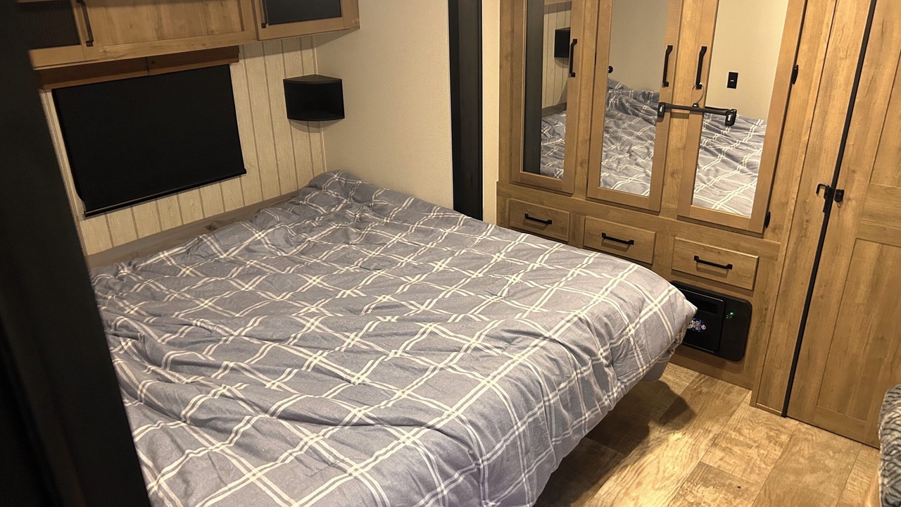 Photo of Bedroom in Granger