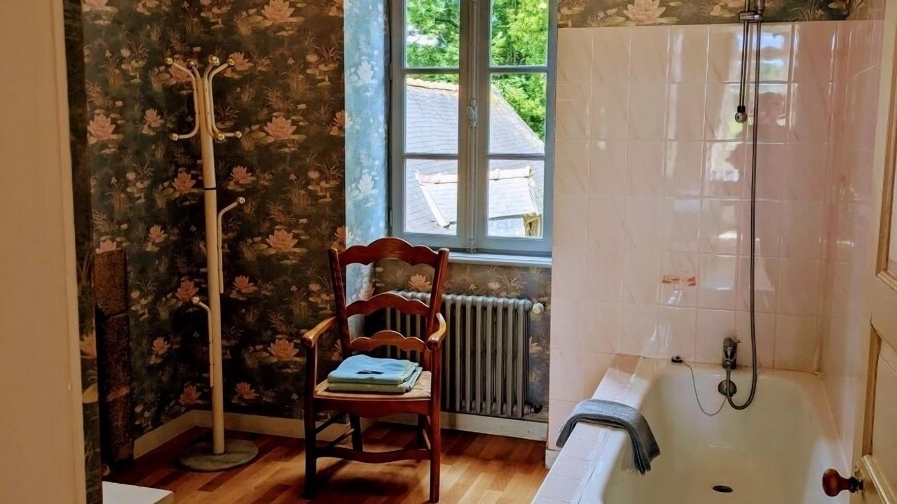 Photo of Bathroom in Baguer-Morvan