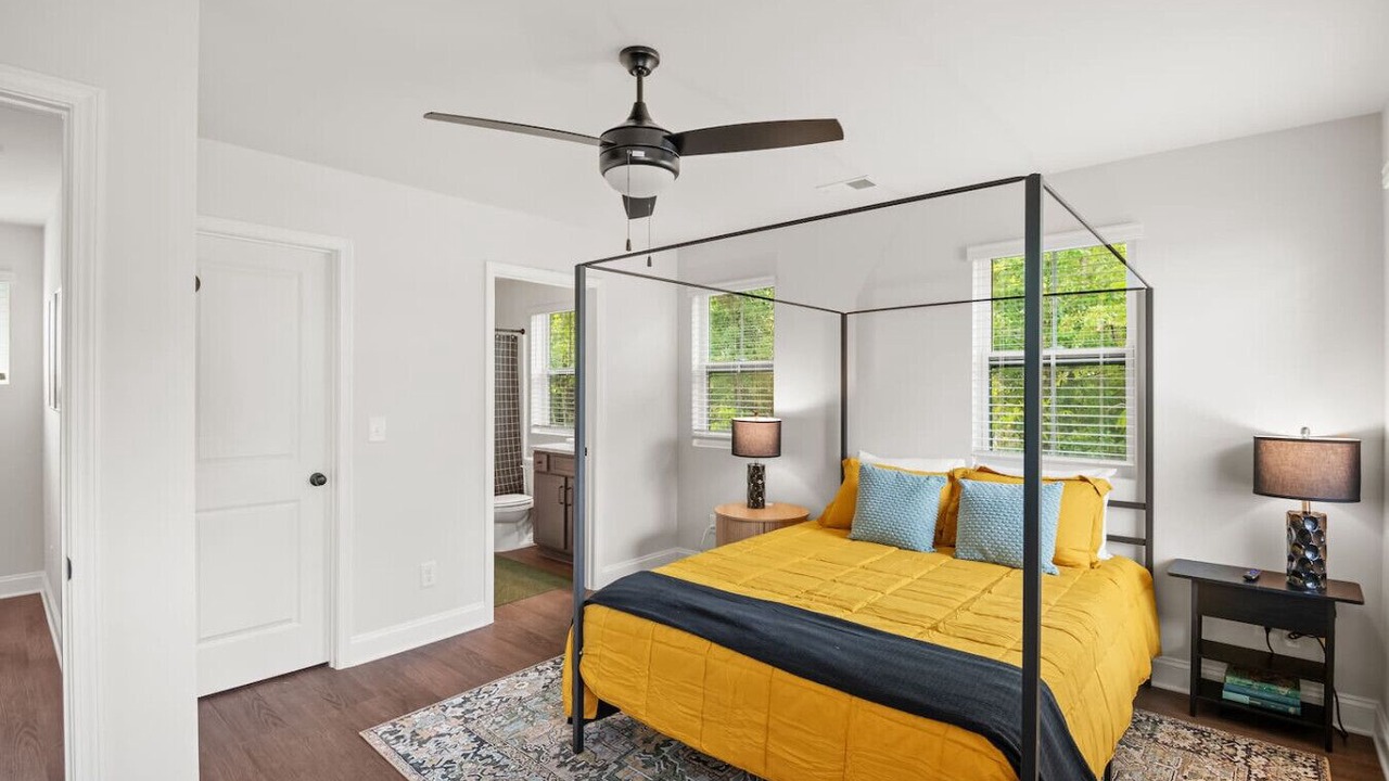Photo of Bedroom in Columbia