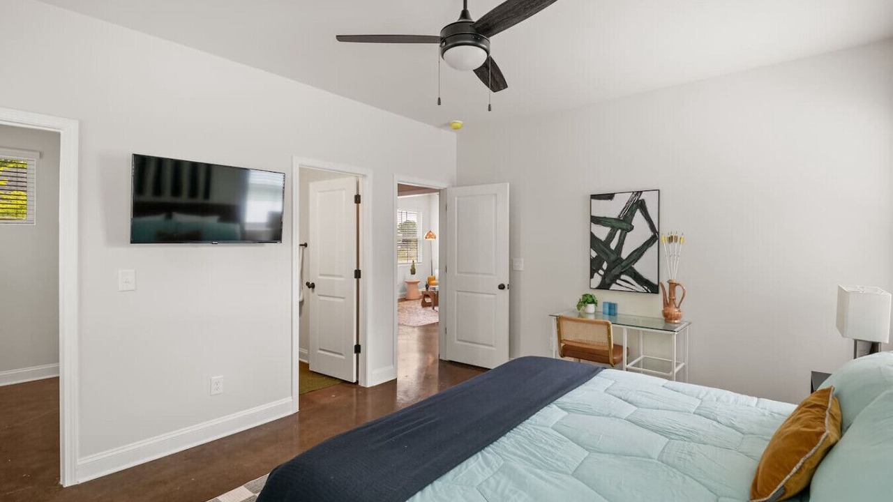 Photo of Bedroom in Columbia