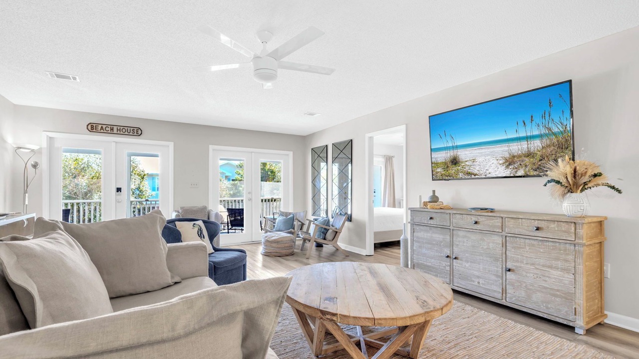 Photo of Livingroom in Gulf Trace