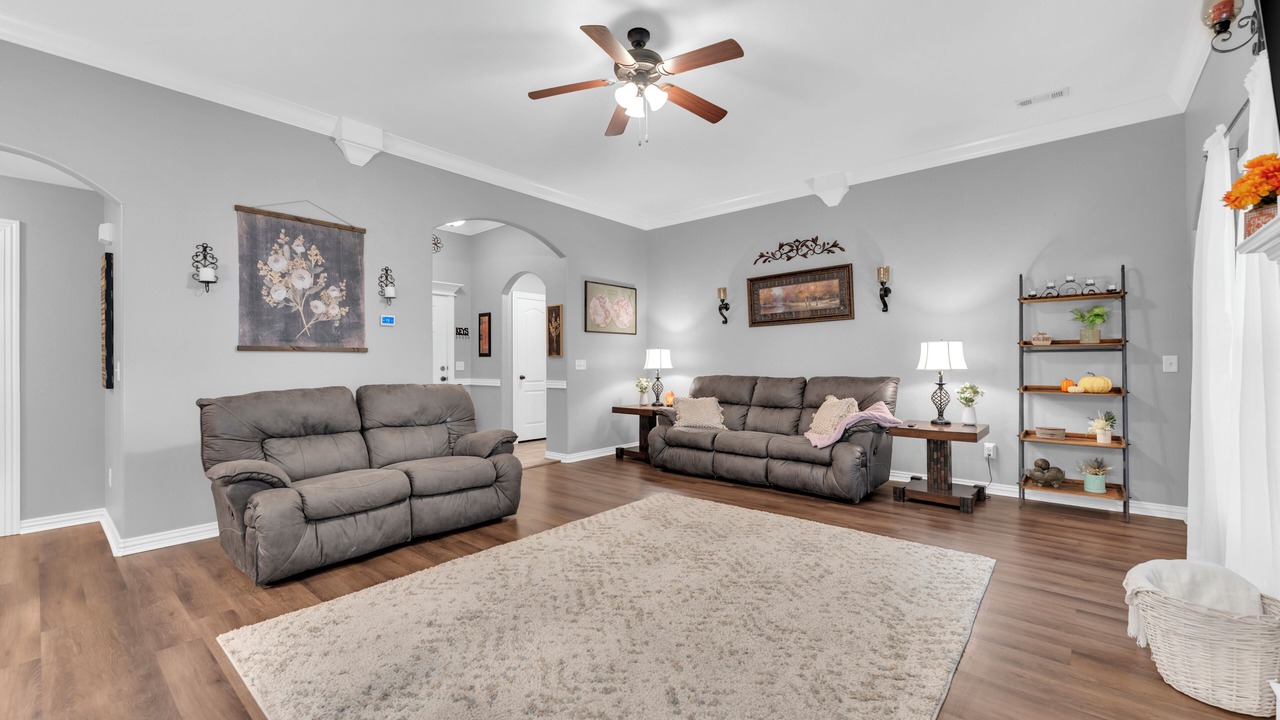 Photo of Livingroom in Siloam Springs
