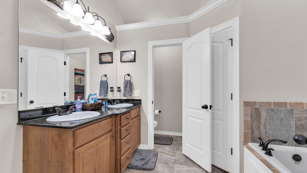 Photo of Bathroom in Siloam Springs