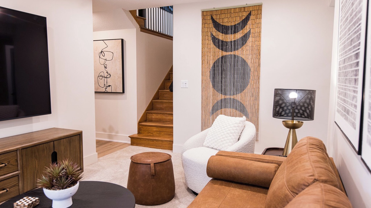 Photo of Livingroom in West Bloomington