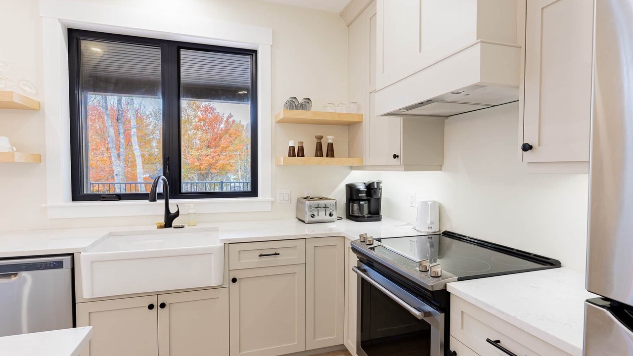 Photo of Kitchen in Bayview