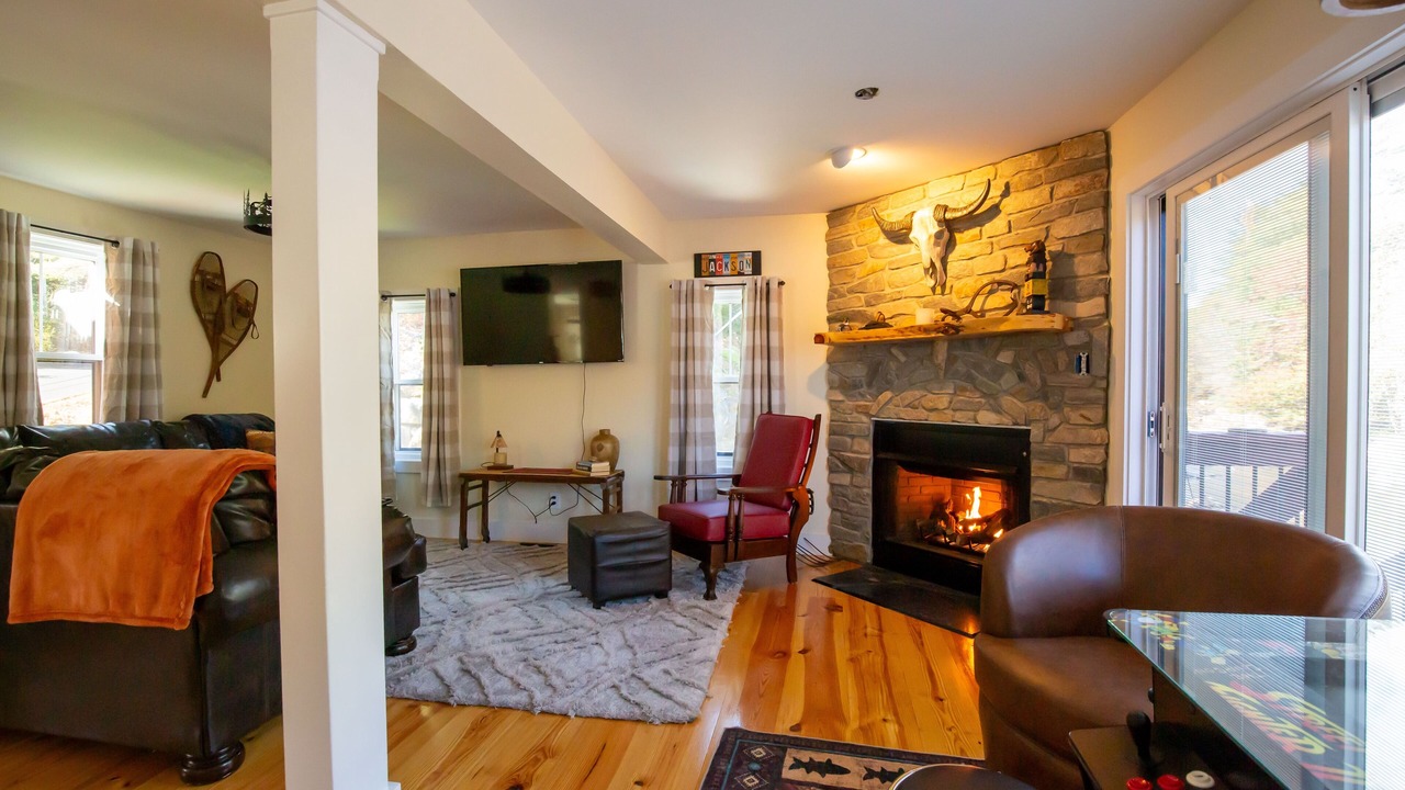 Photo of Livingroom in Jackson