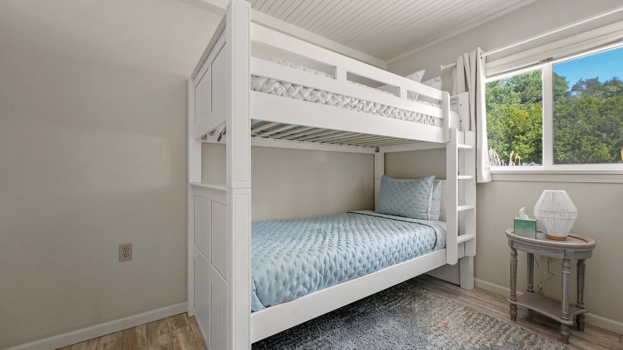 Photo of Bedroom in Lake Township
