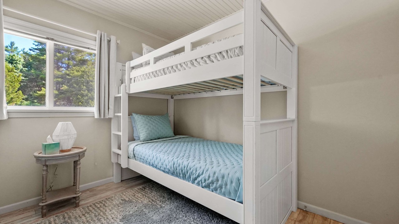 Photo of Bedroom in Lake Township