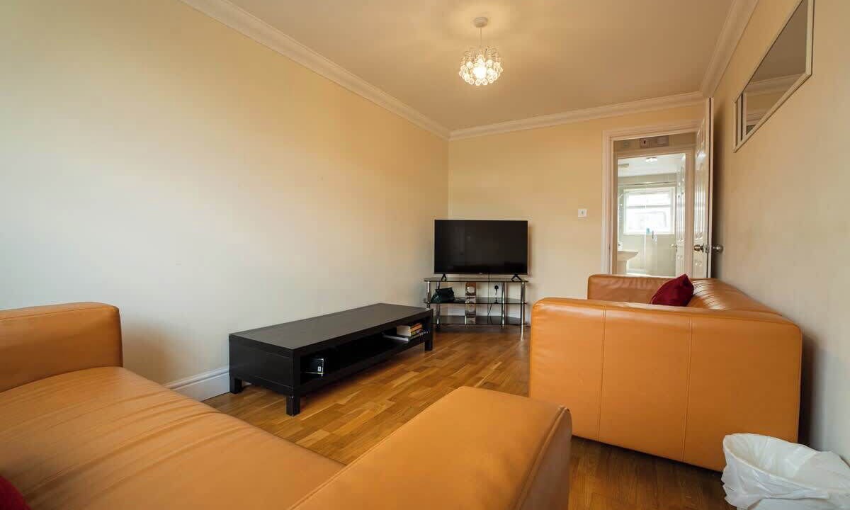 Photo of Bedroom in Reading