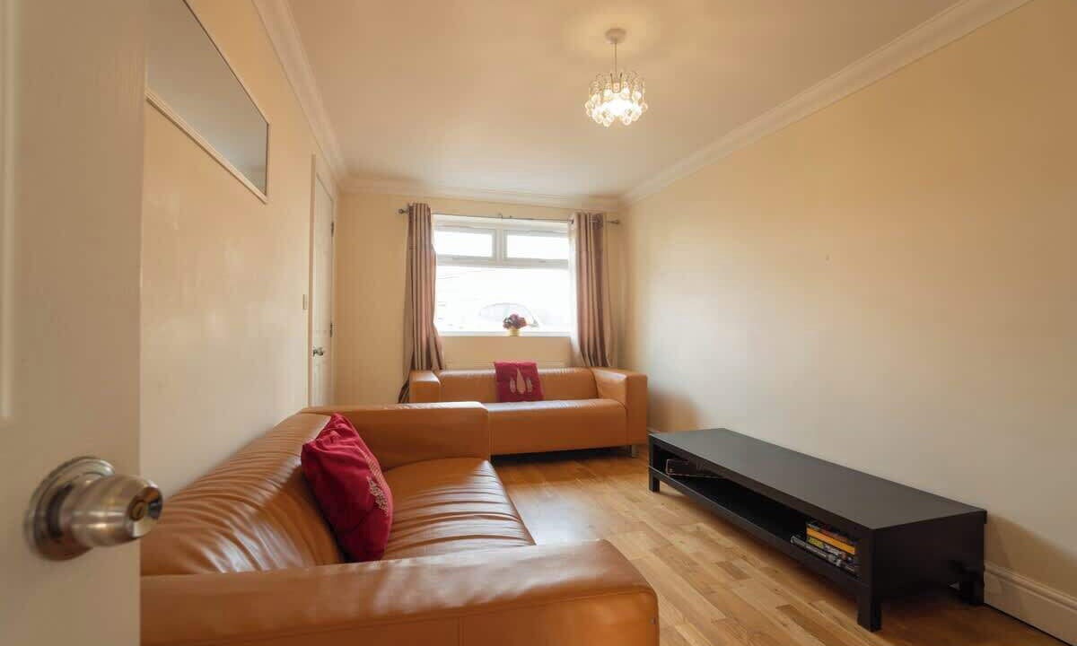 Photo of Bedroom in Reading