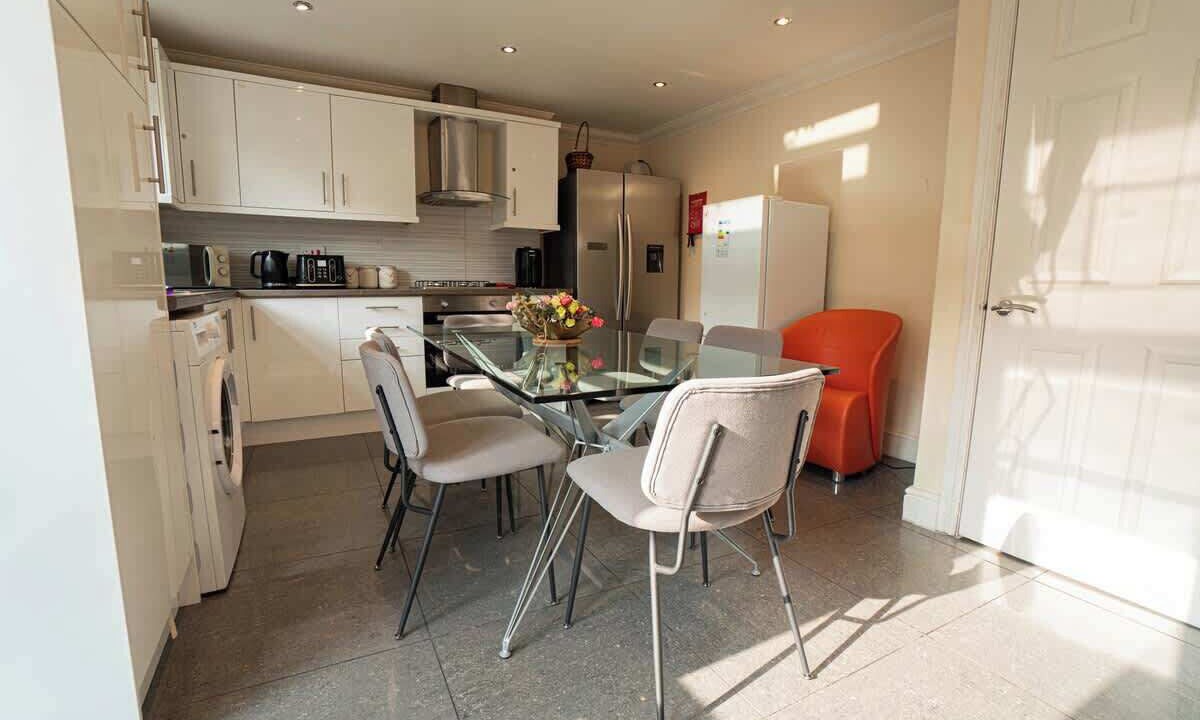 Photo of Others in Reading