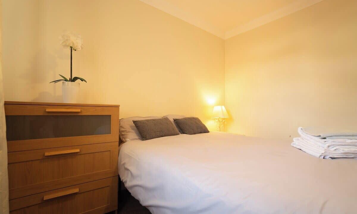 Photo of Others in Reading