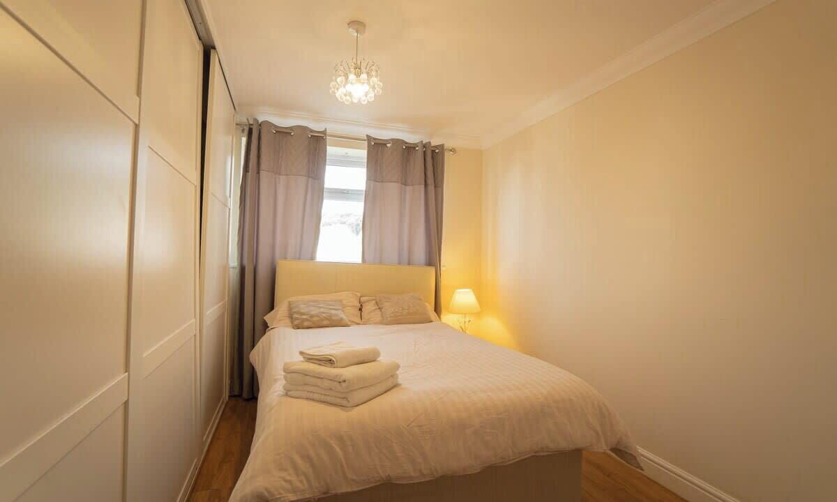 Photo of Others in Reading