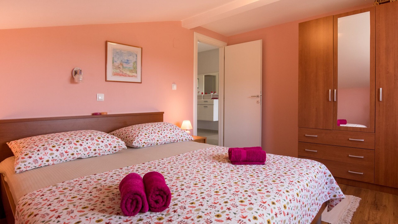 Photo of Bedroom in Ploce