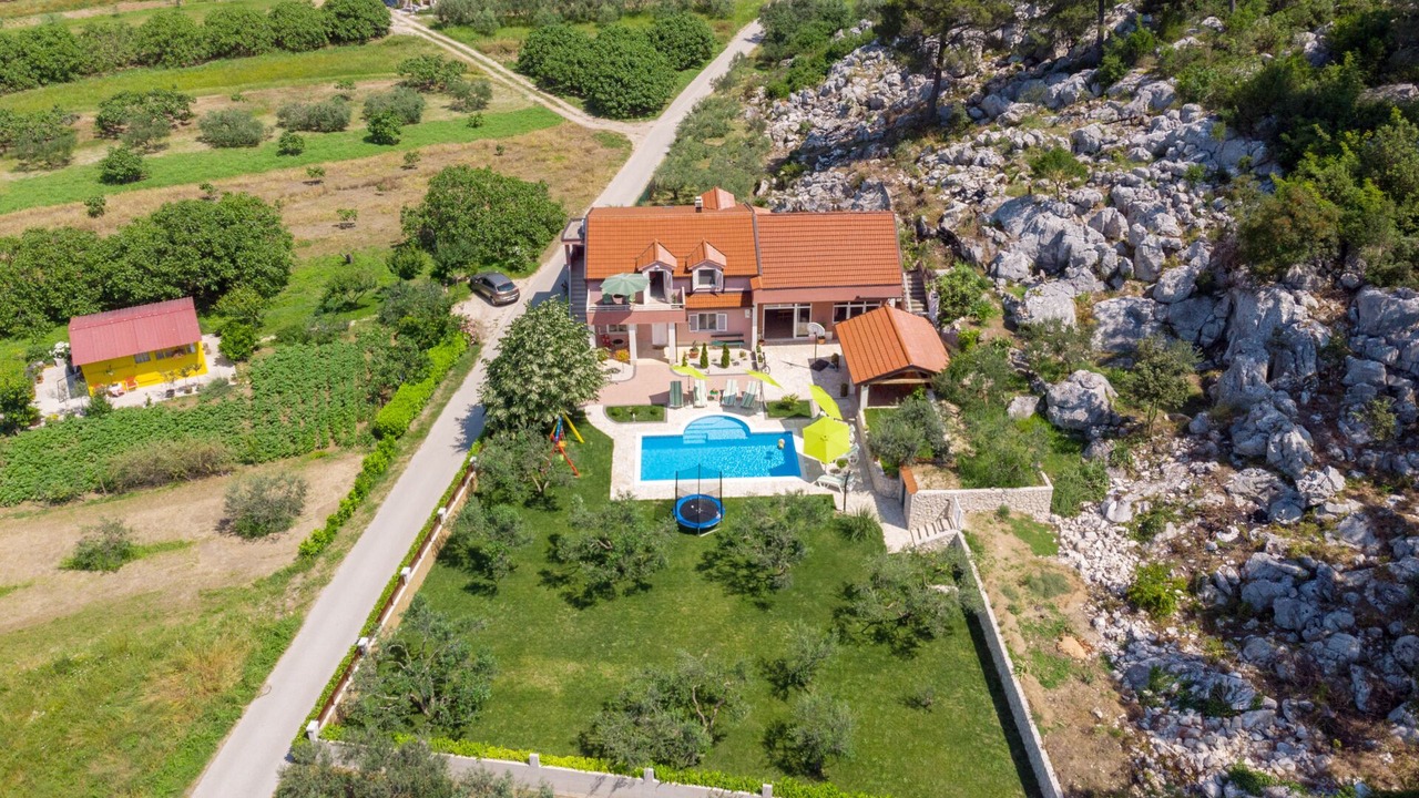 Photo of Outdoor in Ploce