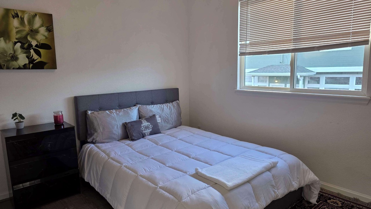 Photo of Bedroom in Dupont