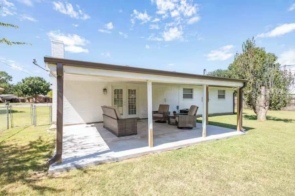 Photo of Patio Balcony in Wichita Falls