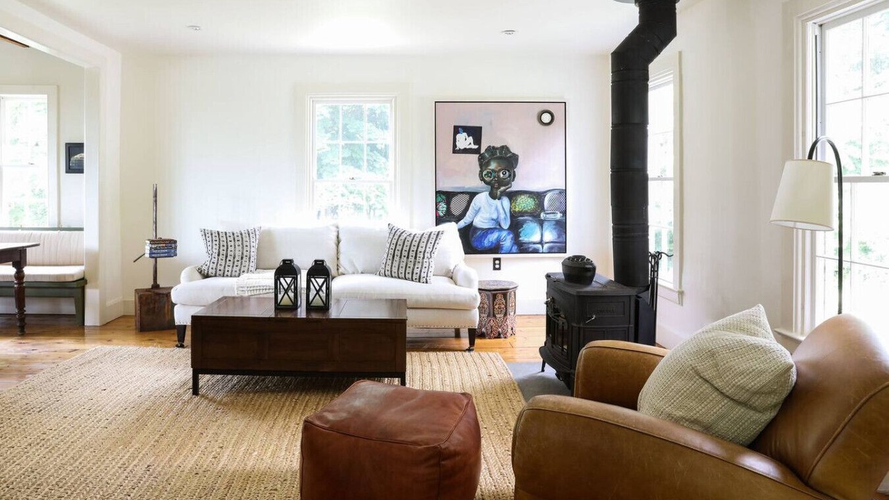Photo of Livingroom in Hudson
