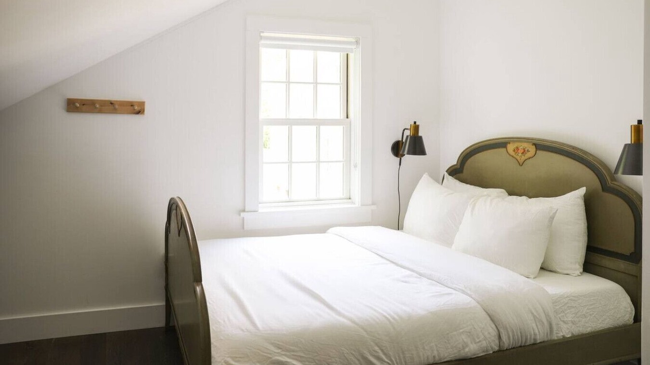 Photo of Bedroom in Hudson