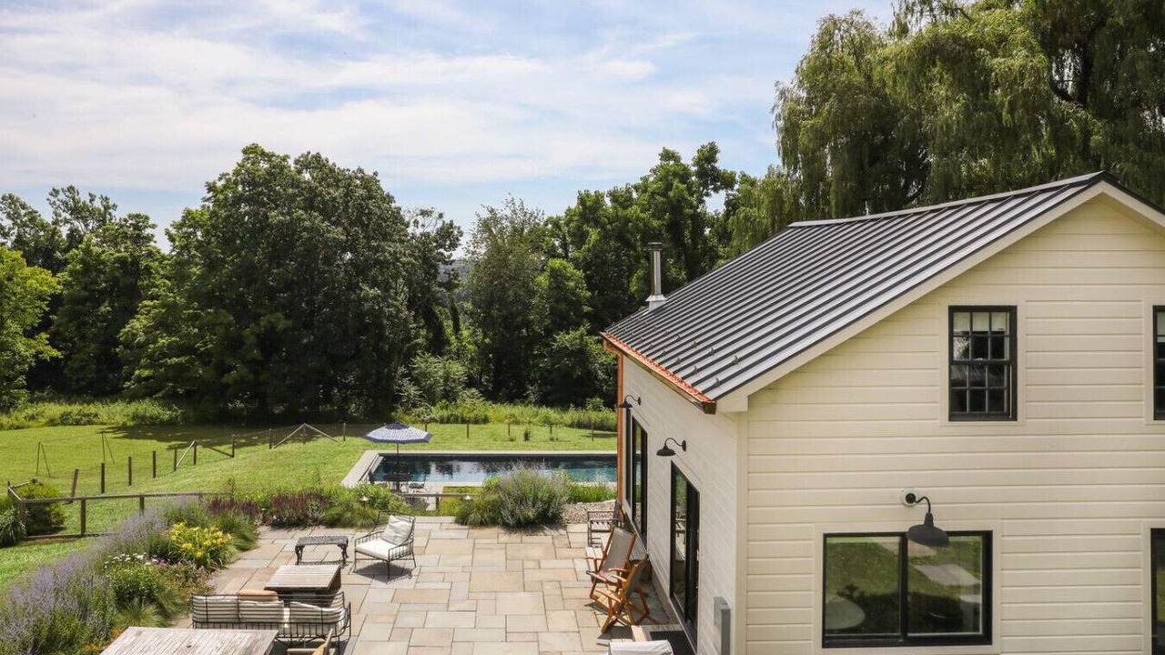 Photo of Outdoor in Hudson