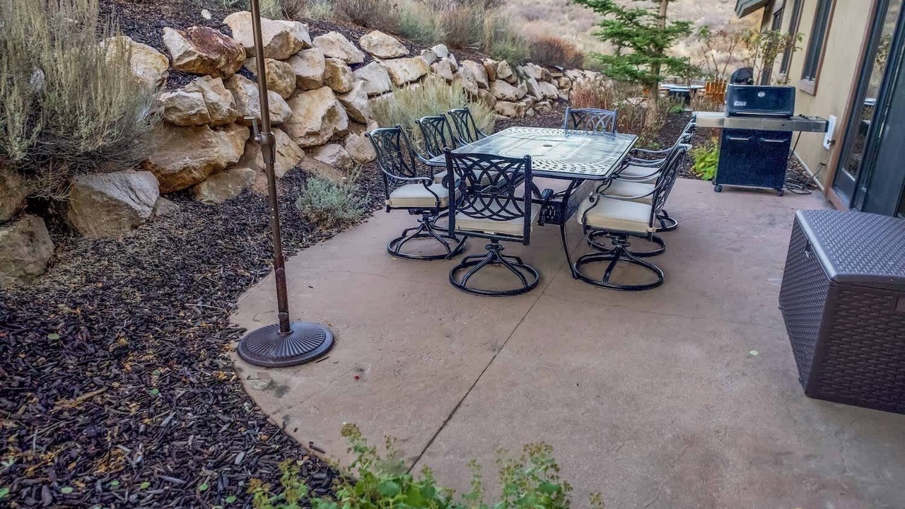 Photo of Outdoor in Park Meadows