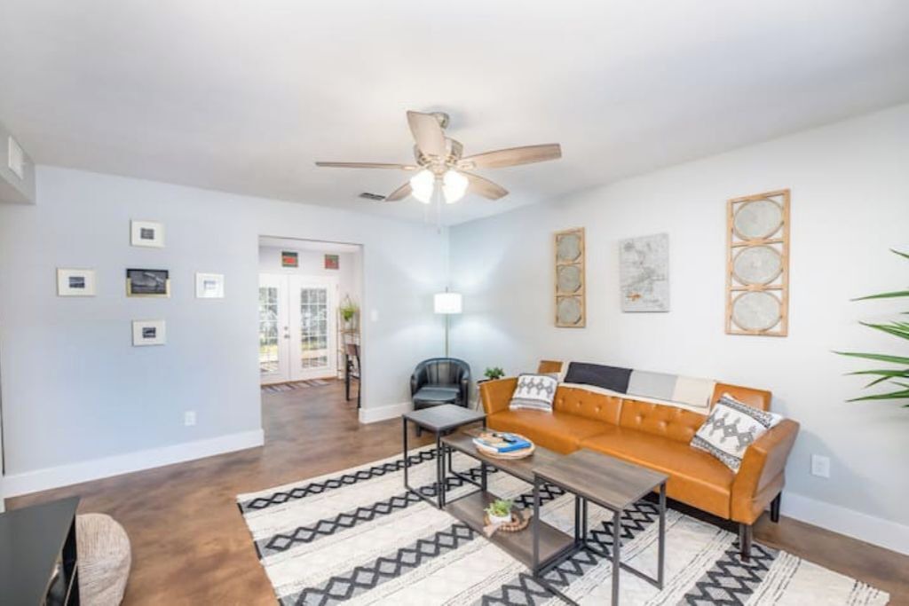 Photo of Livingroom in Wichita Falls
