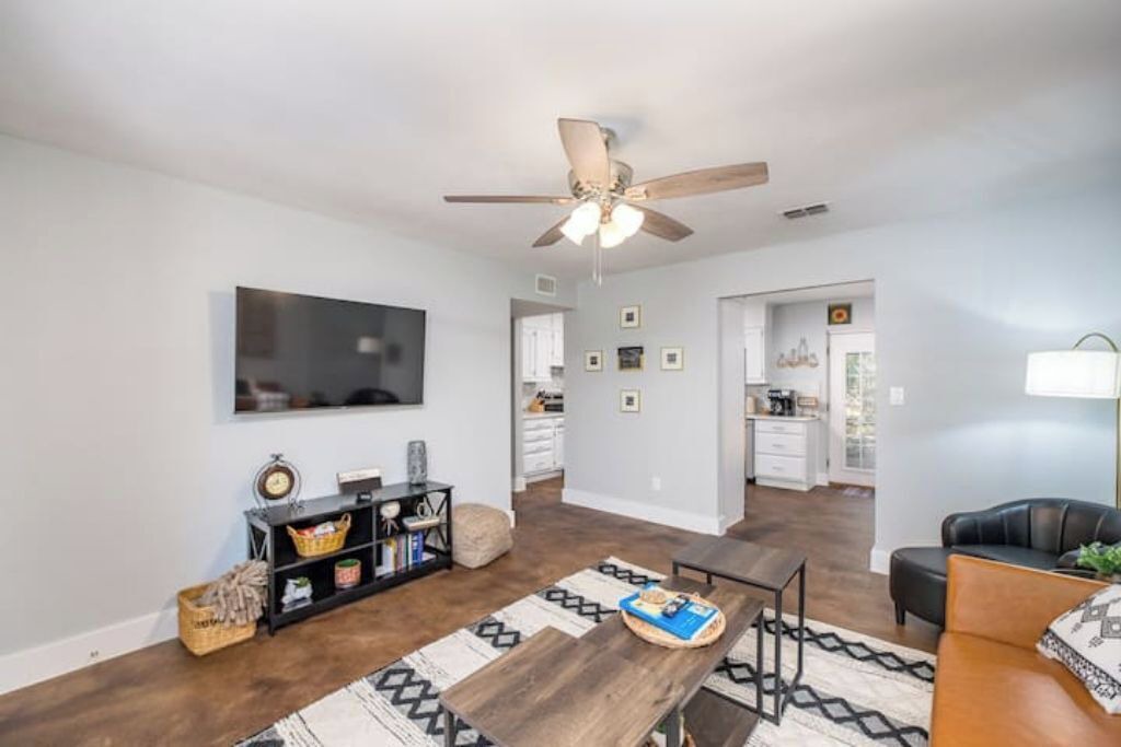 Photo of Livingroom in Wichita Falls