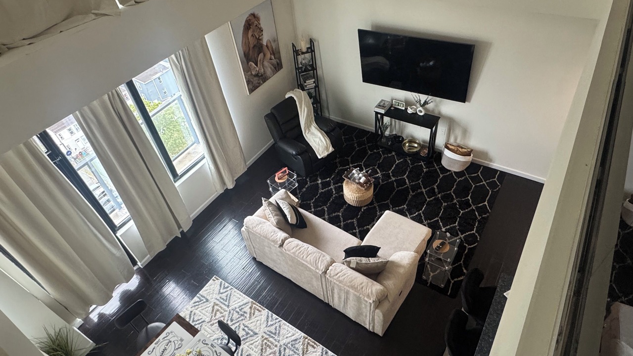 Photo of Livingroom in East Orange