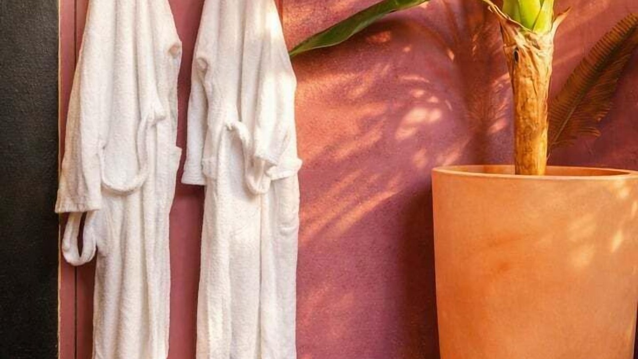 Photo of Others in Saint-Jean-les-Deux-Jumeaux