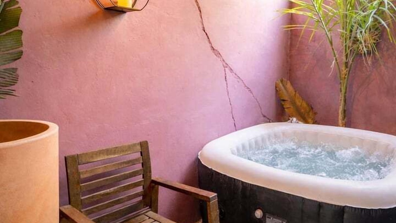 Photo of Others in Saint-Jean-les-Deux-Jumeaux