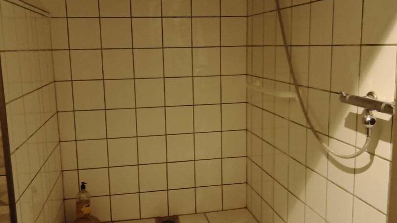 Photo of Bathroom in Saint-Jean-les-Deux-Jumeaux