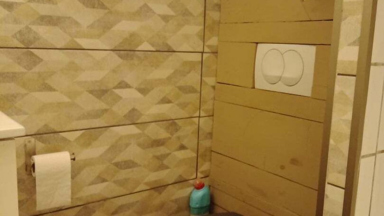 Photo of Bathroom in Saint-Jean-les-Deux-Jumeaux