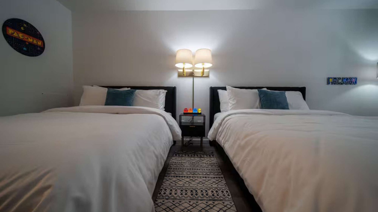 Photo of Bedroom in Eureka Springs Historic District