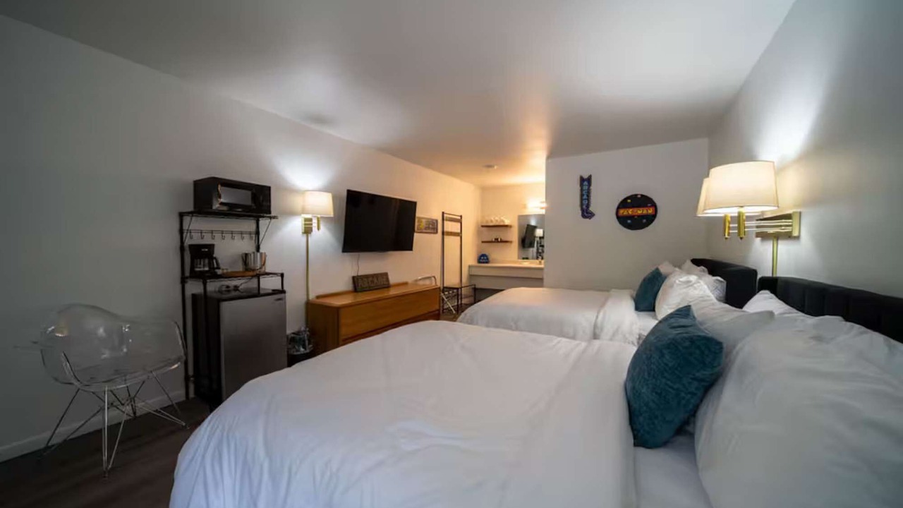 Photo of Bedroom in Eureka Springs Historic District