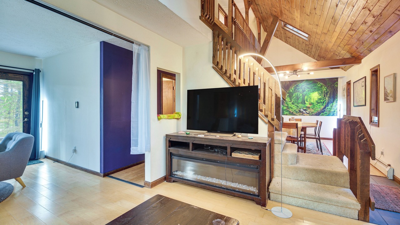 Photo of Livingroom in Fairfax