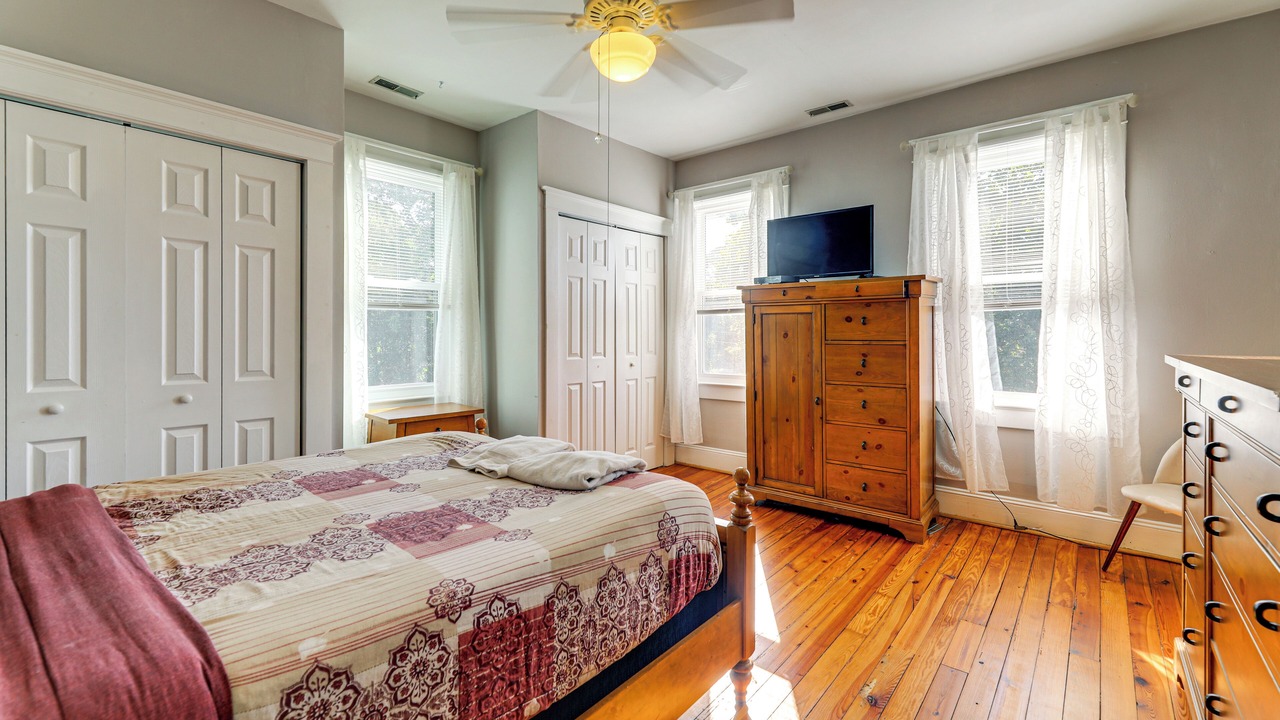 Photo of Bedroom in New Bern