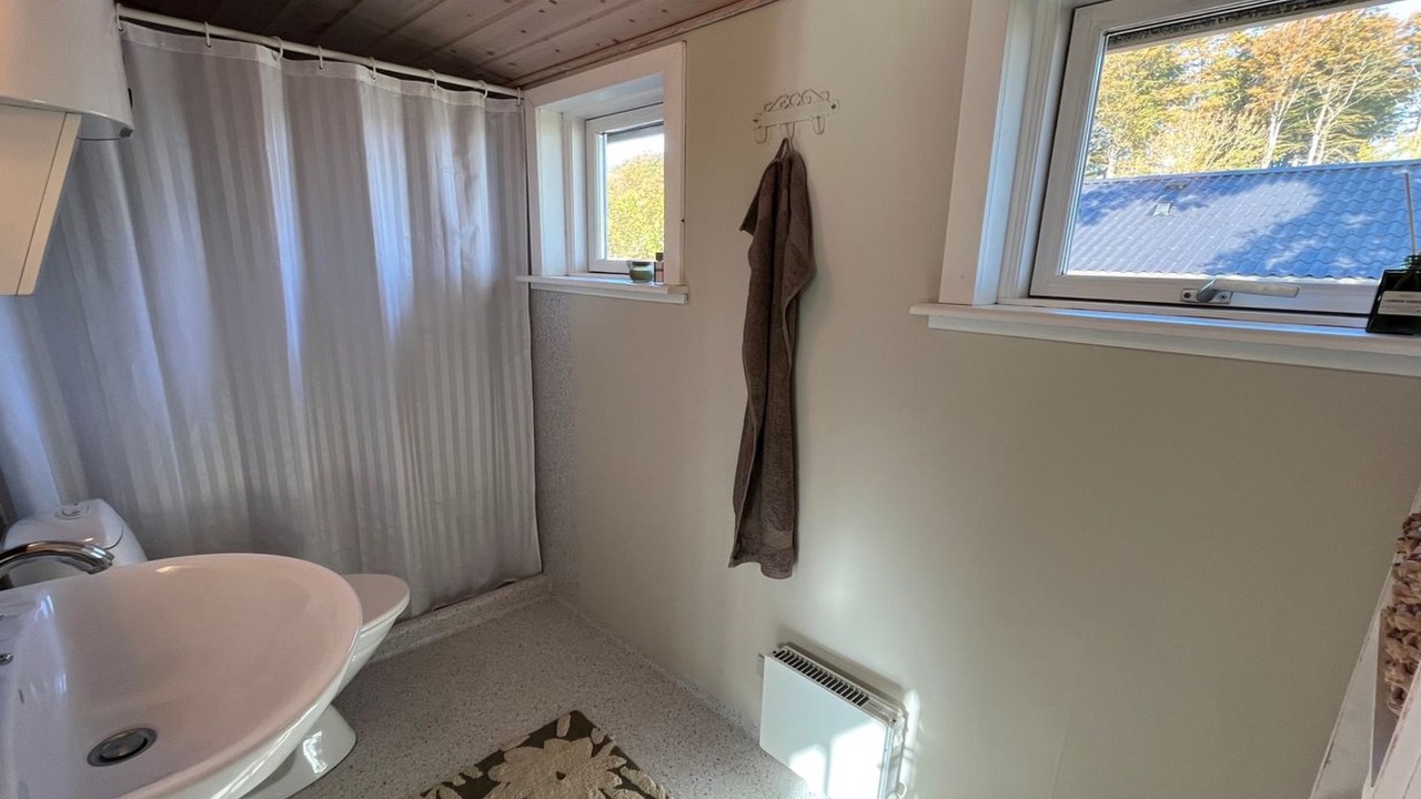 Photo of Bathroom in Fynshav