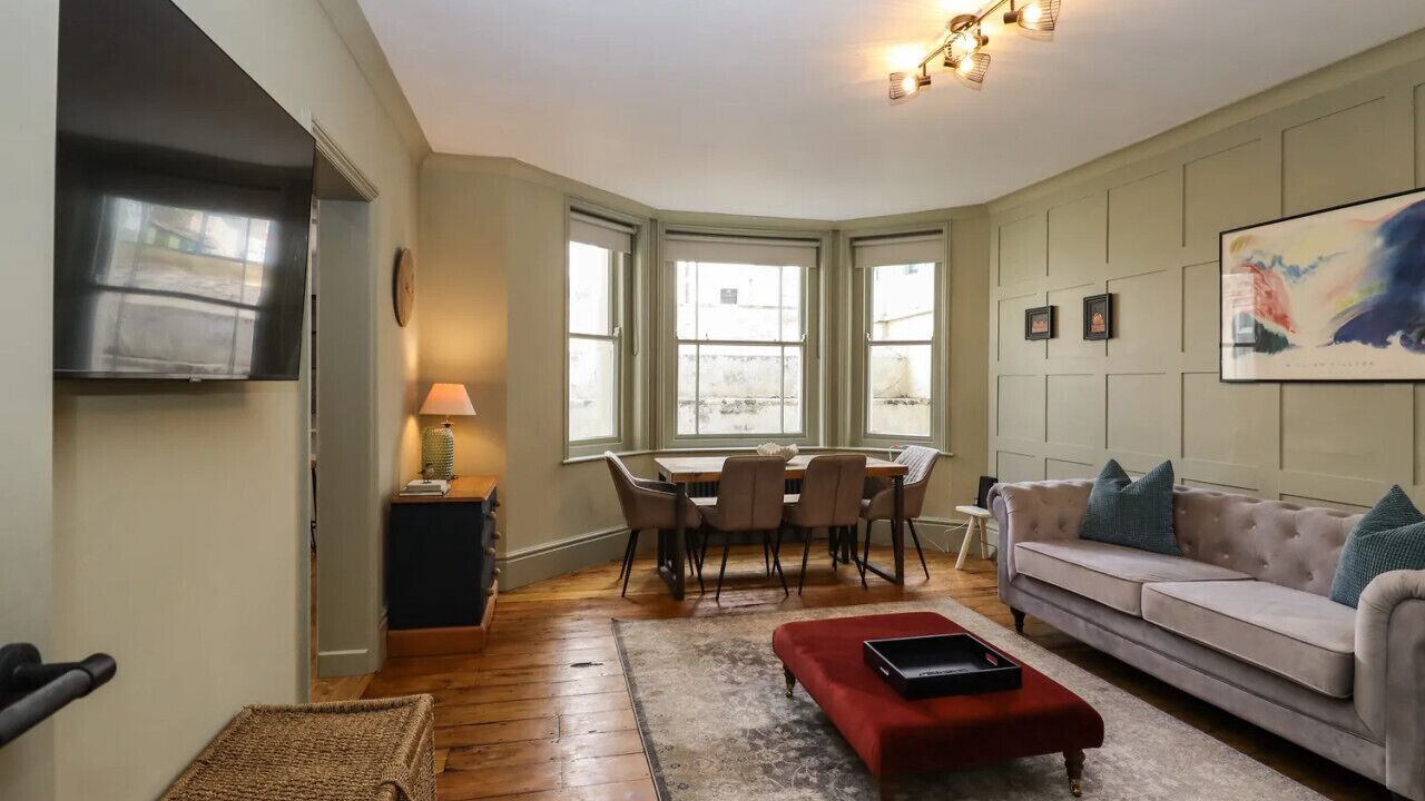 Photo of Livingroom in Royal Tunbridge Wells