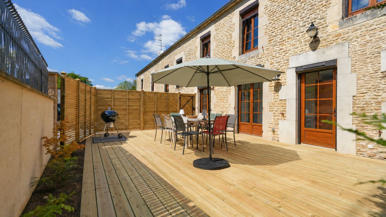 Photo of Outdoor in Airan