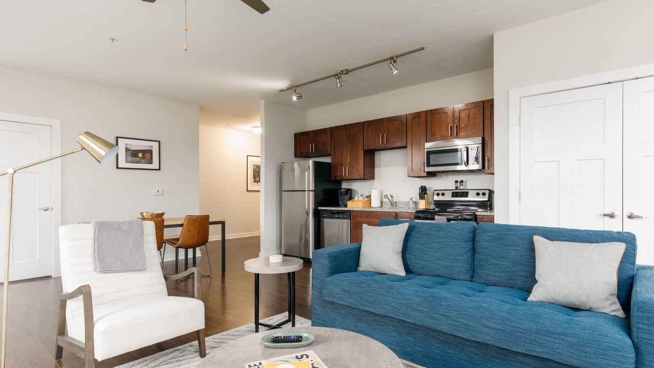 Photo of Livingroom in Hillsboro Village