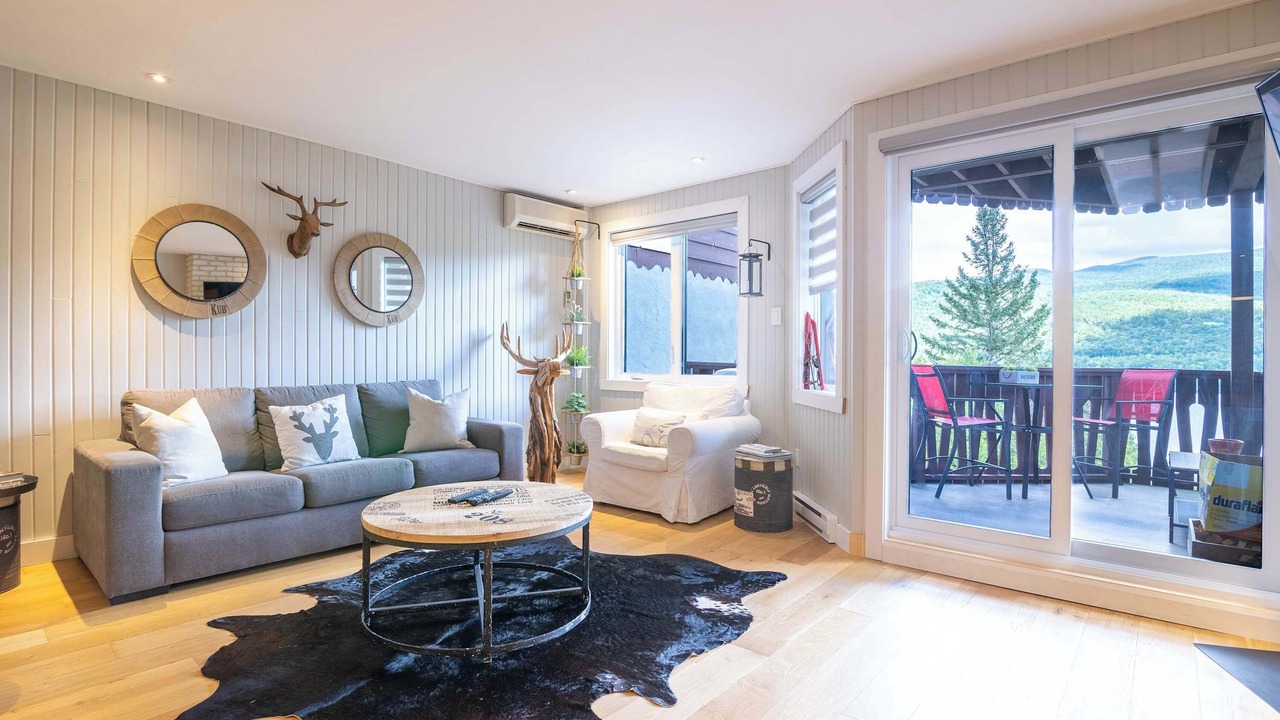 Photo of Livingroom in Mont-Tremblant