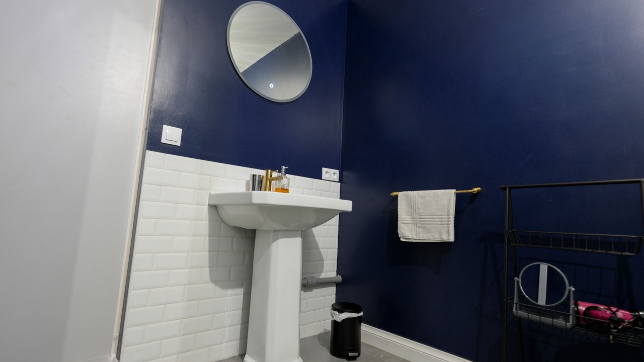 Photo of Bathroom in Airan