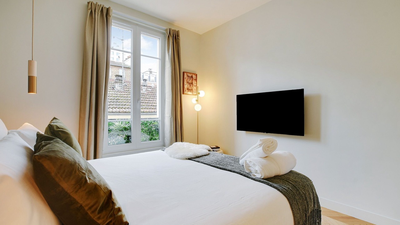 Photo of Bedroom in Silly-Gallieni